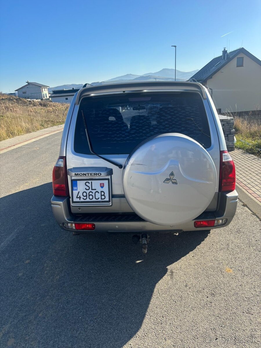 Mitsubishi Pajero 3.2 - 5