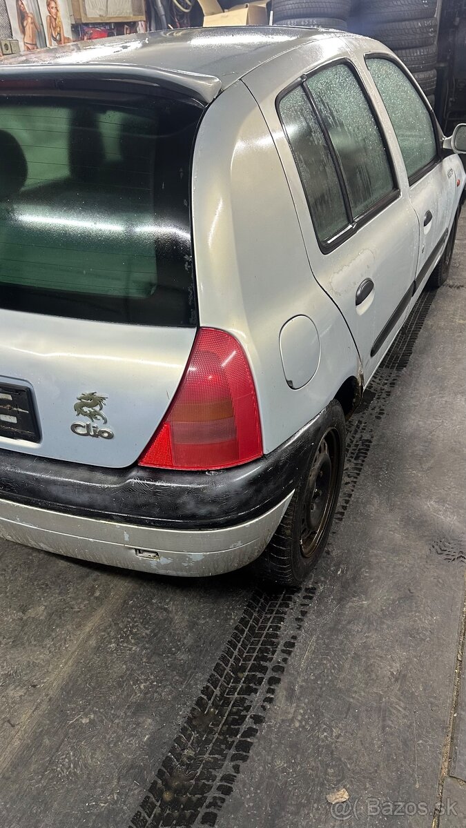 Clio thalia 1.6 16v 79kw rozpredám - 5