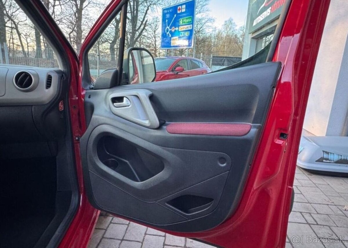 Citroën Berlingo 1.6 HDi Multispace nafta manuál 68 kw - 5