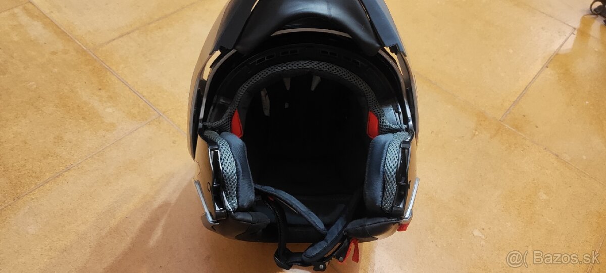 Prilba na motorku - 5