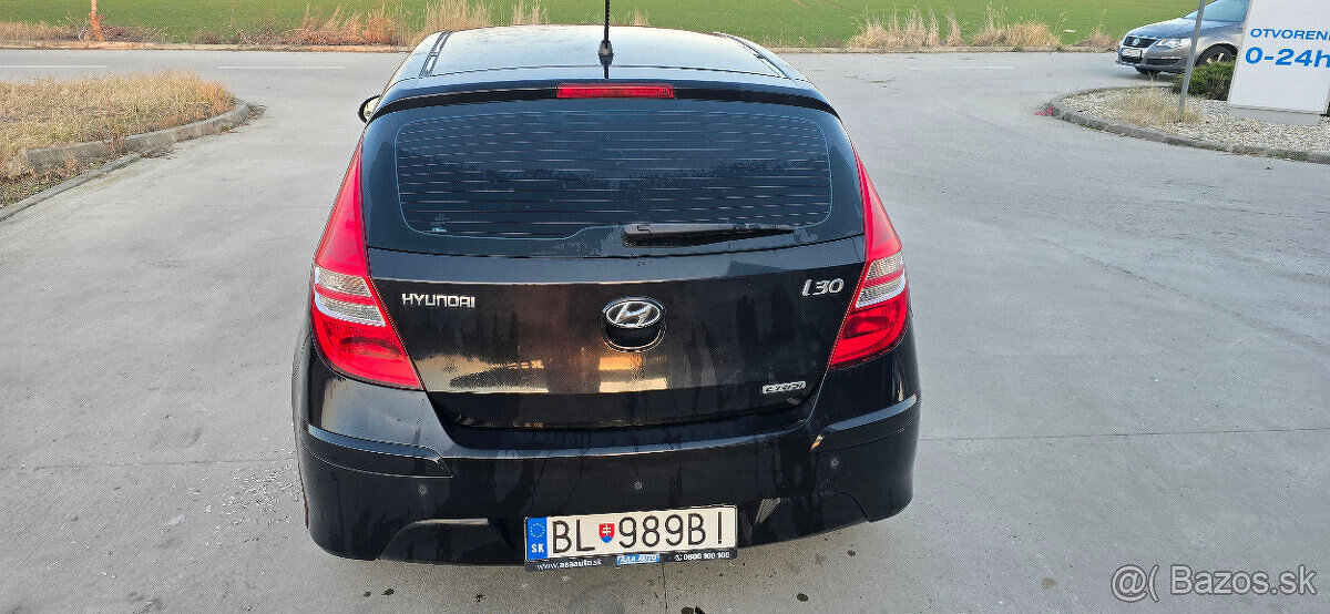Hyundai i30 1.6 crdi 66kW 2011 - 5