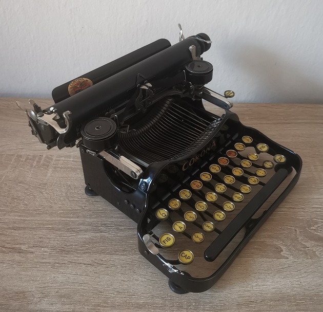 Starožitný písací stroj Corona 3 z roku 1924 - 5