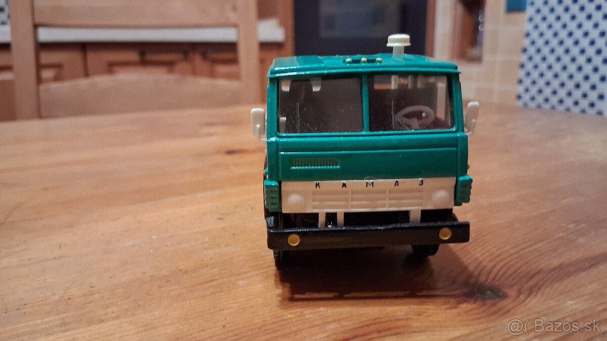 GAZ-AA Polutorka 1932 + KAMAZ 1/43 - 5