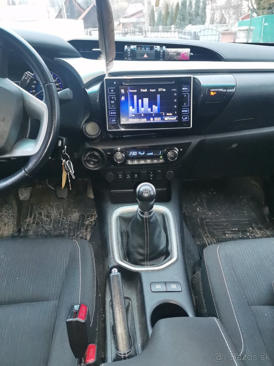 Toyota hilux 2.4 - 5