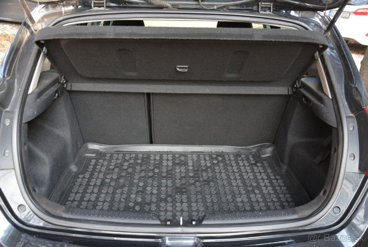 KIA Cee’d 1.6 CRDi, SR. voz - 5