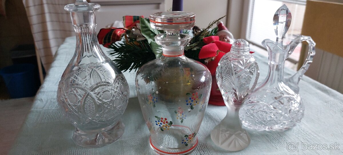 Porcelán mix a brús.sklo a knihy - 5