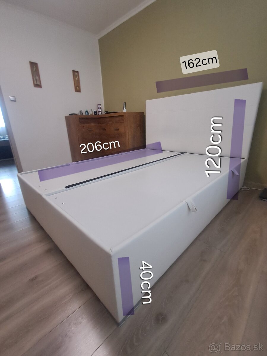 Manželská čalúnená posteľ - 5