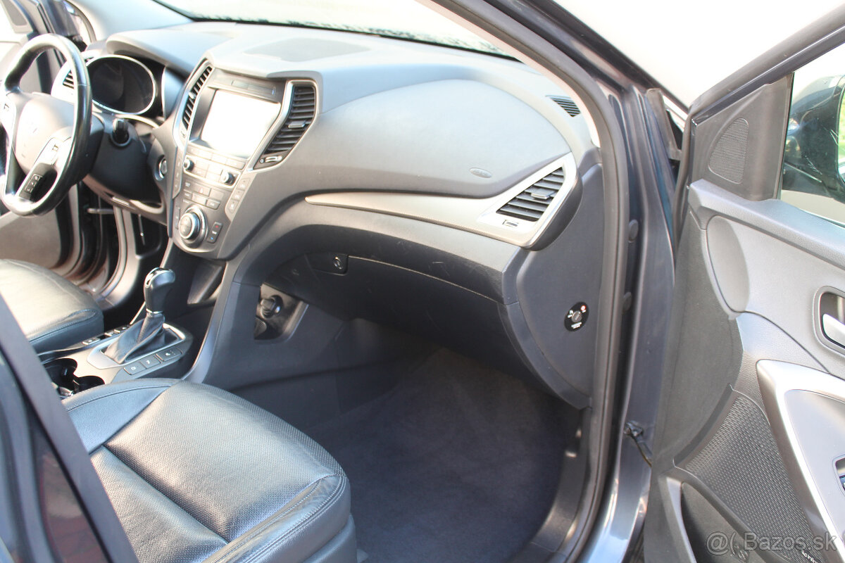 Hyundai Grand Santa Fe 2.2 CRDi VGT 4x4 automat 147kW - 5