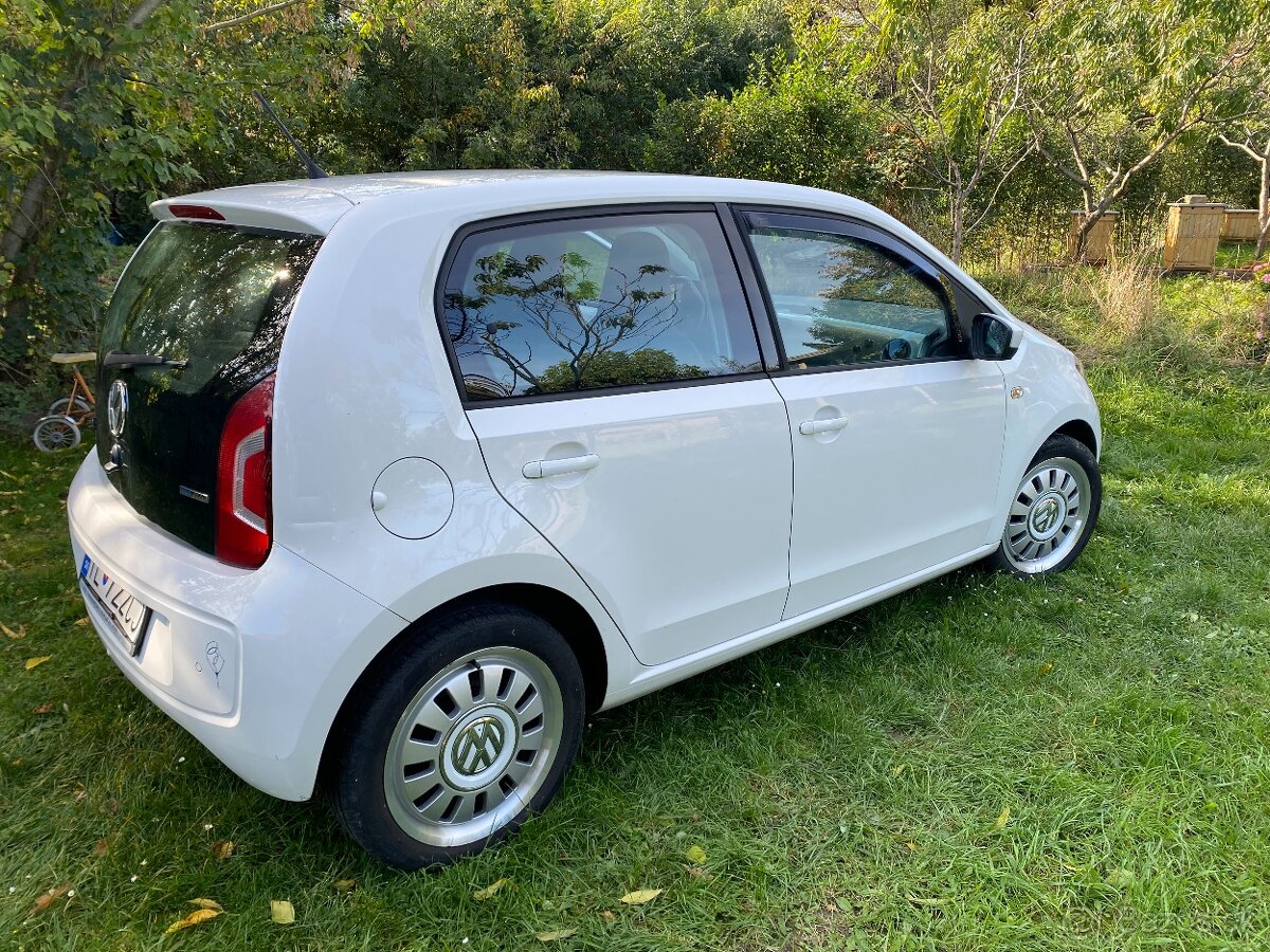 VW UP - 5