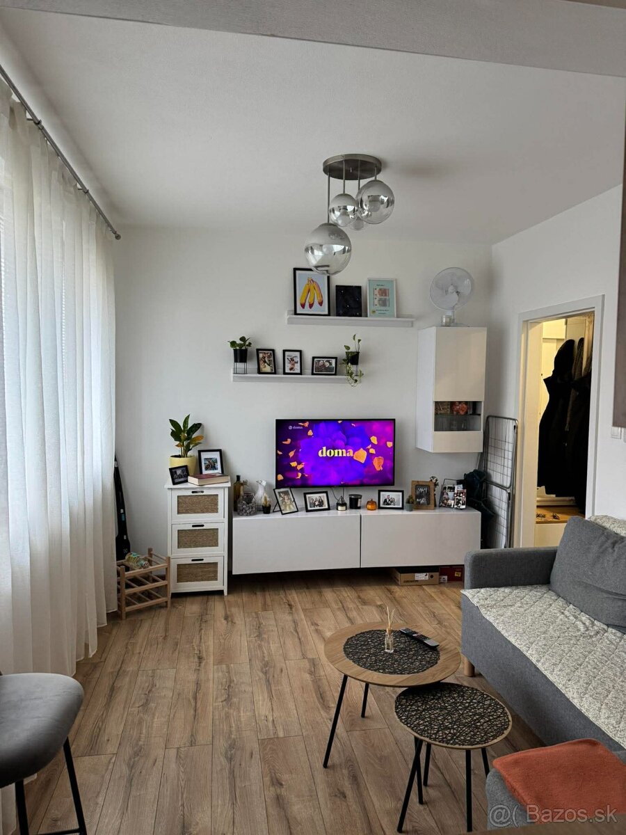 Prenájom jednoizbového bytu Piešťany - 5