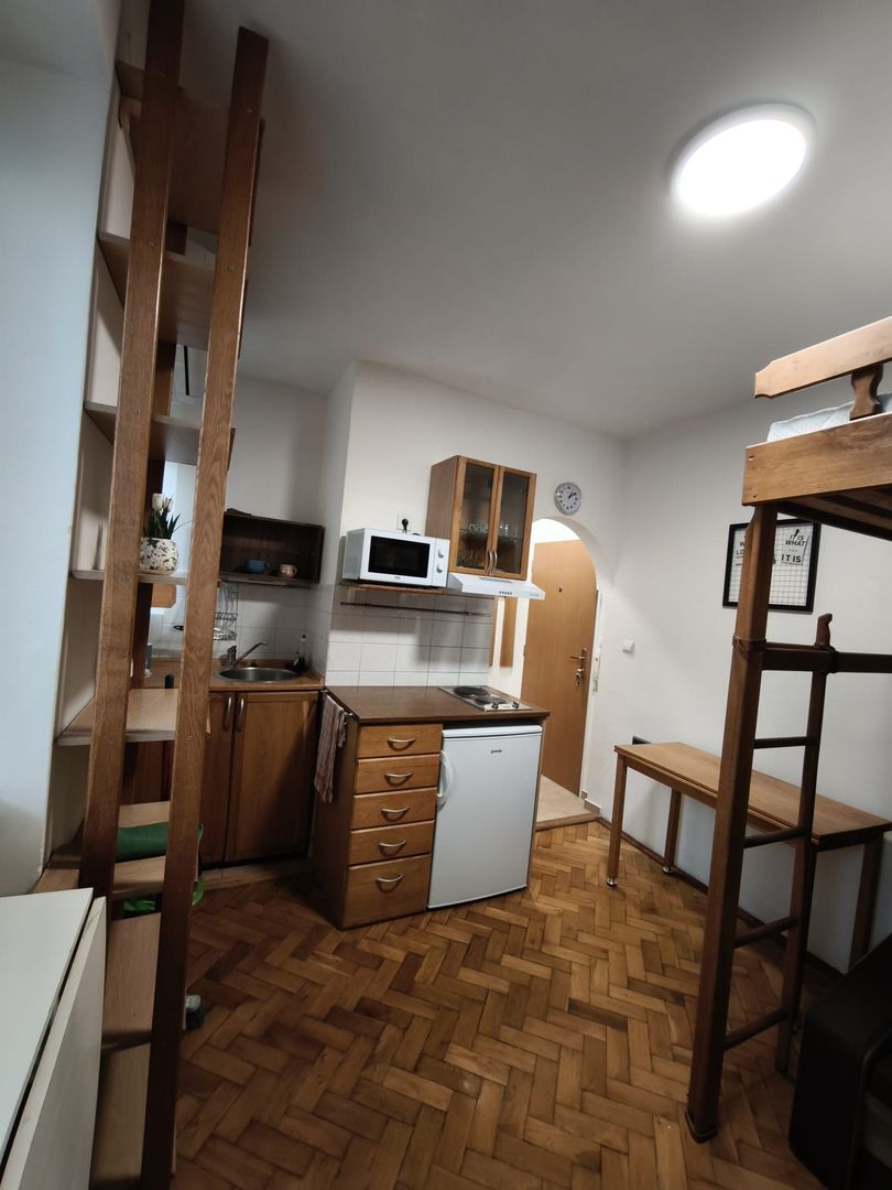 TRNAVSKÉ MÝTO - Garsónka s klimatizáciou - 5