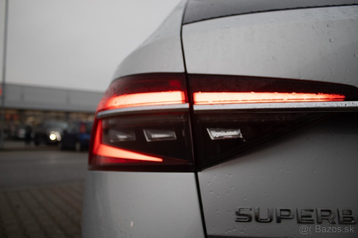 Škoda Superb Combi 2.0 TDI SCR L&K DSG 2022 - 5