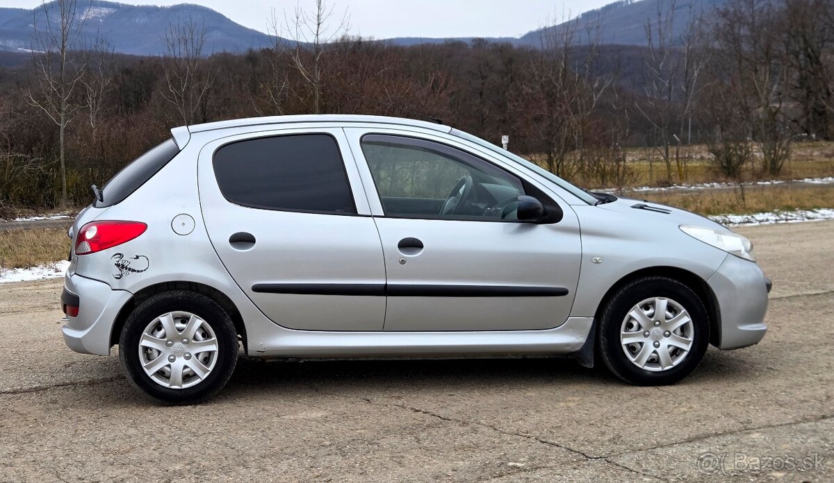 Predám Peugeot 206+ - 5
