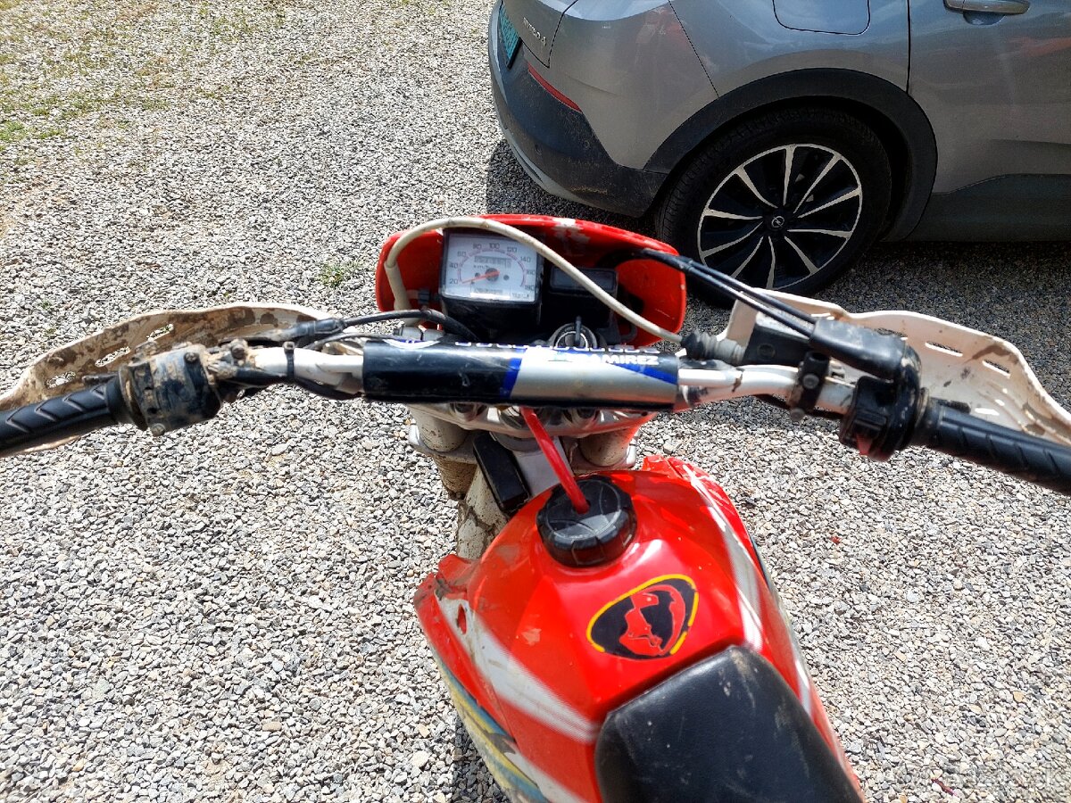 Yamaha tt 600