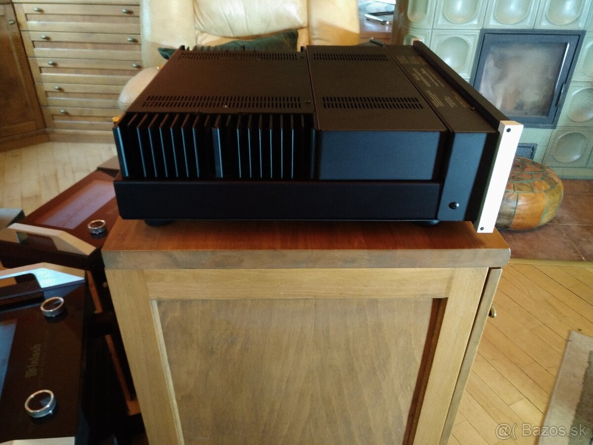 McIntosh MA 5200 - 5