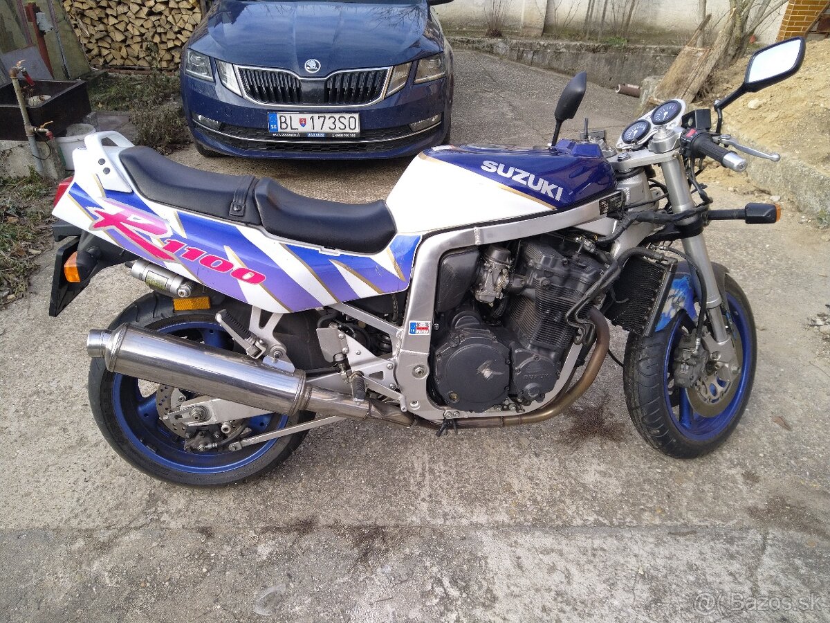 Suzuki GSXR 1100 - 5