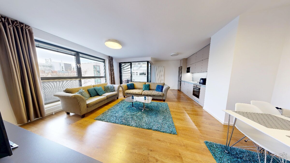 Na prenájom PRÉMIOVÝ 2i byt v centre Trnavy - 5