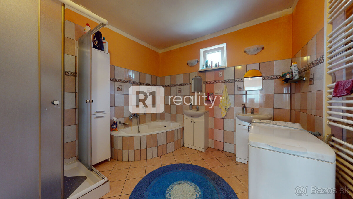 Rodinný dom s veľkým pozemkom 1779 m2 / Vaďovce pri Starej T - 5