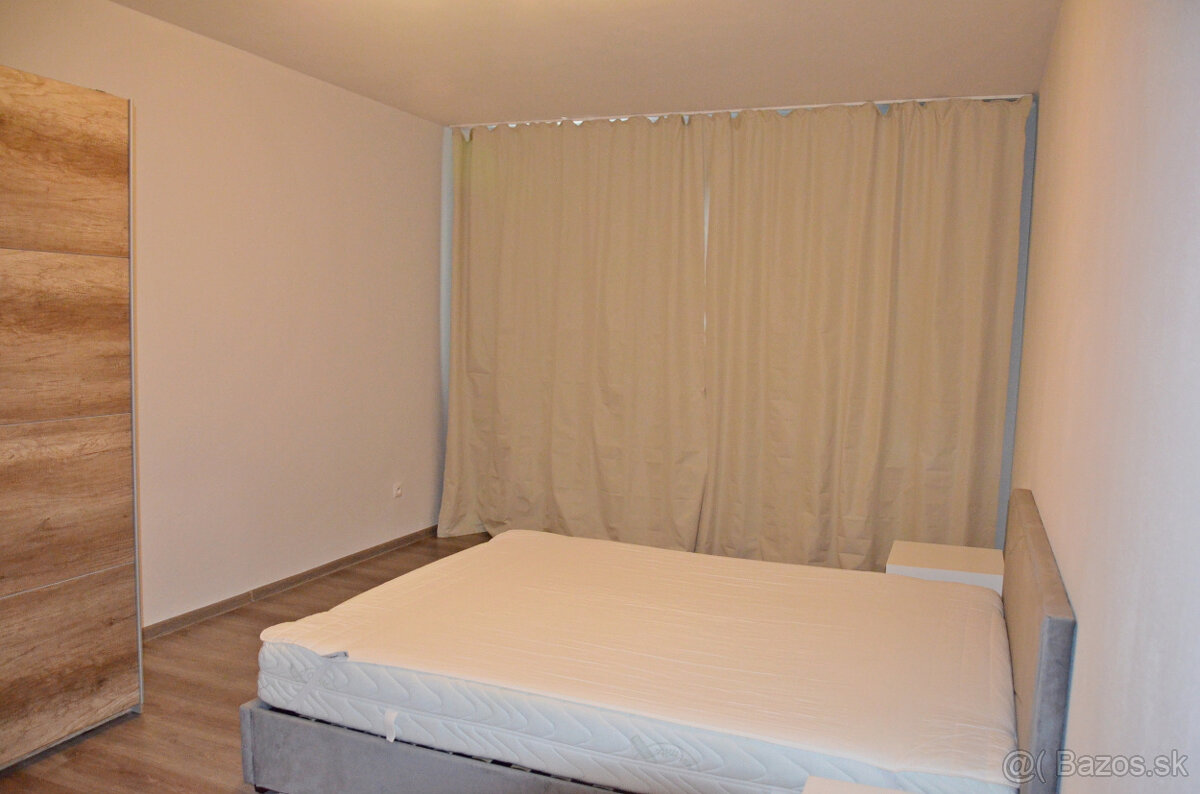 Prenájom - veľký 2izb. byt - Zlaté Moravce - 5