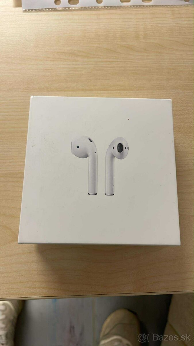 Apple Airpods 2 bezdrátové nabíjanie - 5
