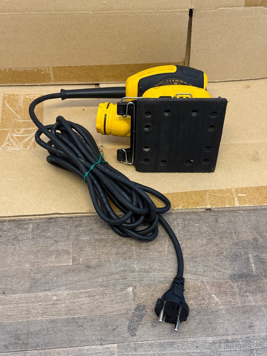 Vibracna Vrútkach Dewalt - 5