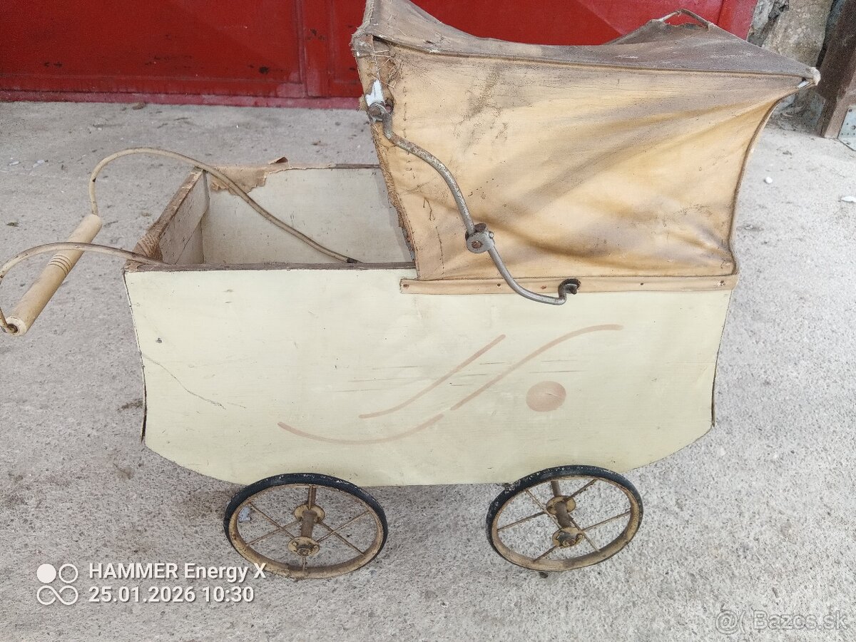 Historický kočík pre bábiky - 5