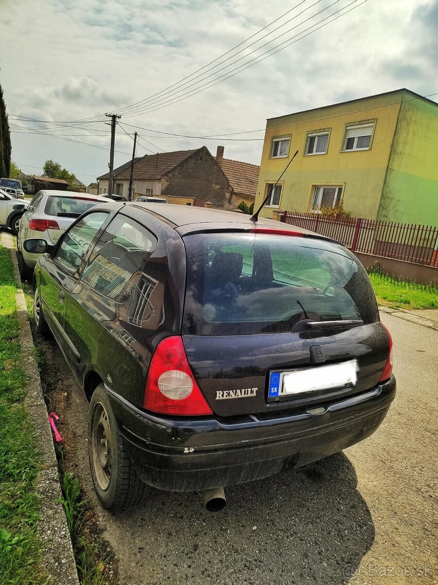 Renaul Clio - 5