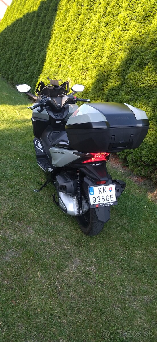 Honda Forza 350 - 5