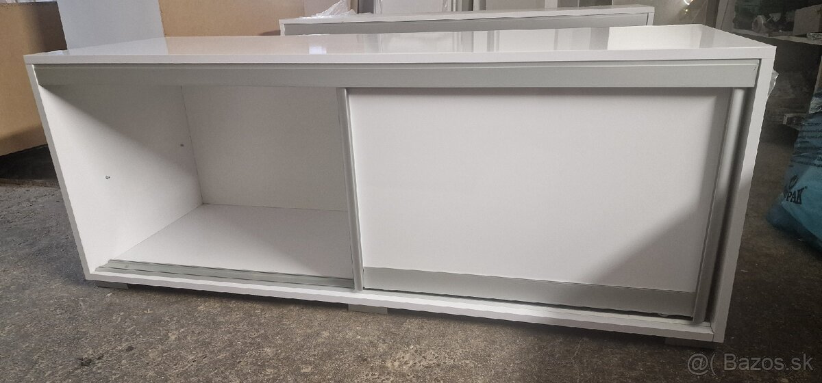 Skrinky s posuvnými dverami. - 5