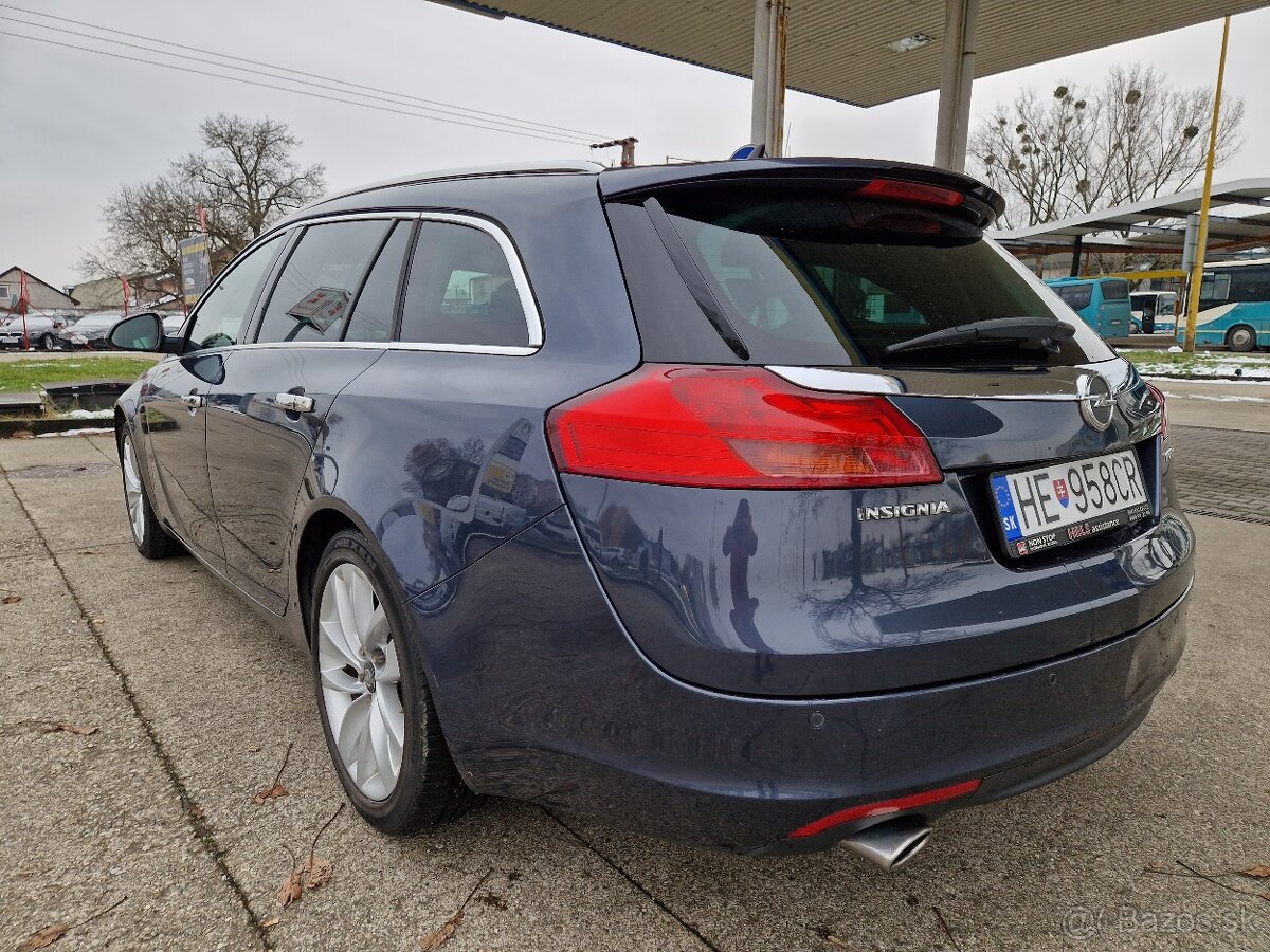 Opel Insignia ST 1.6 Turbo ECOTEC Cosmo - 5