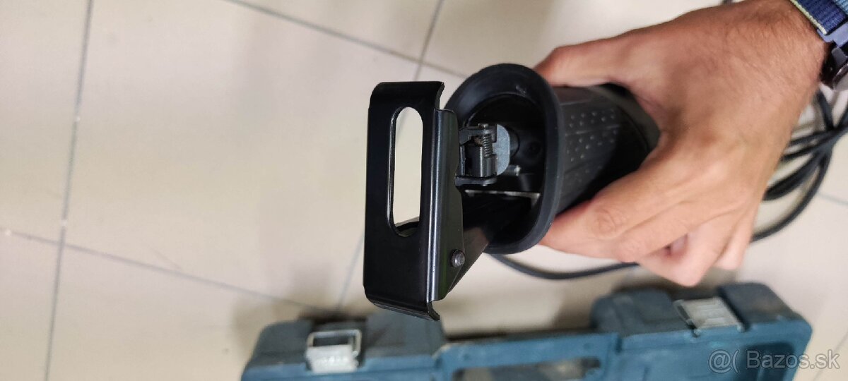 Predam chvostovu pilu Bosch GSA 1100 E - 5