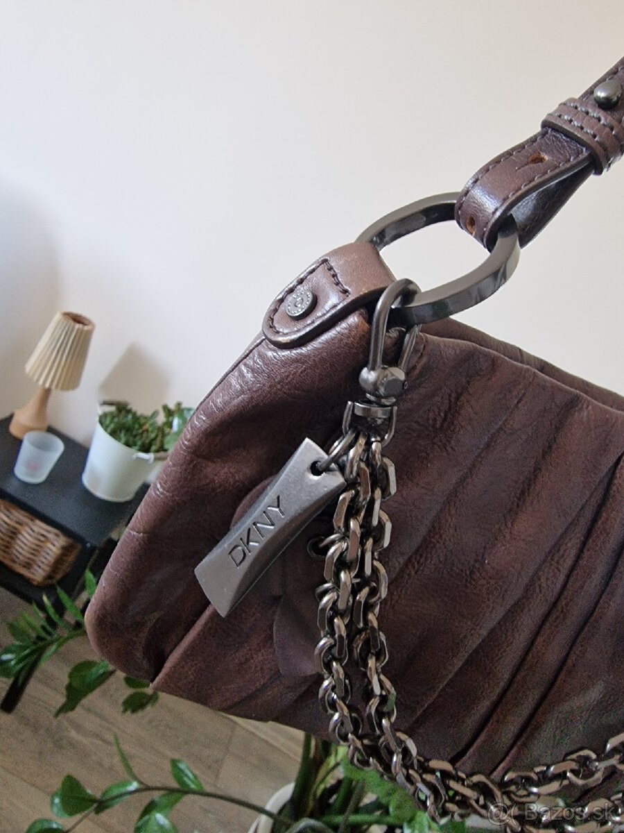 Kožená kabelka zn.DKNY - 5