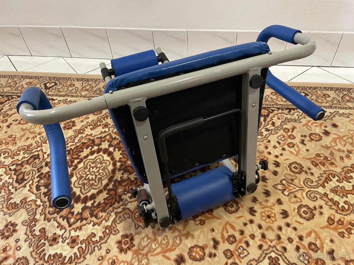 Posilňovač brušných svalov AB ROCKET - 5