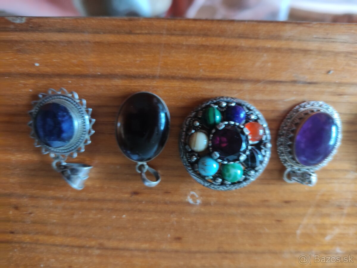 strieborne privesky s pravymi polodrahokamami - 5