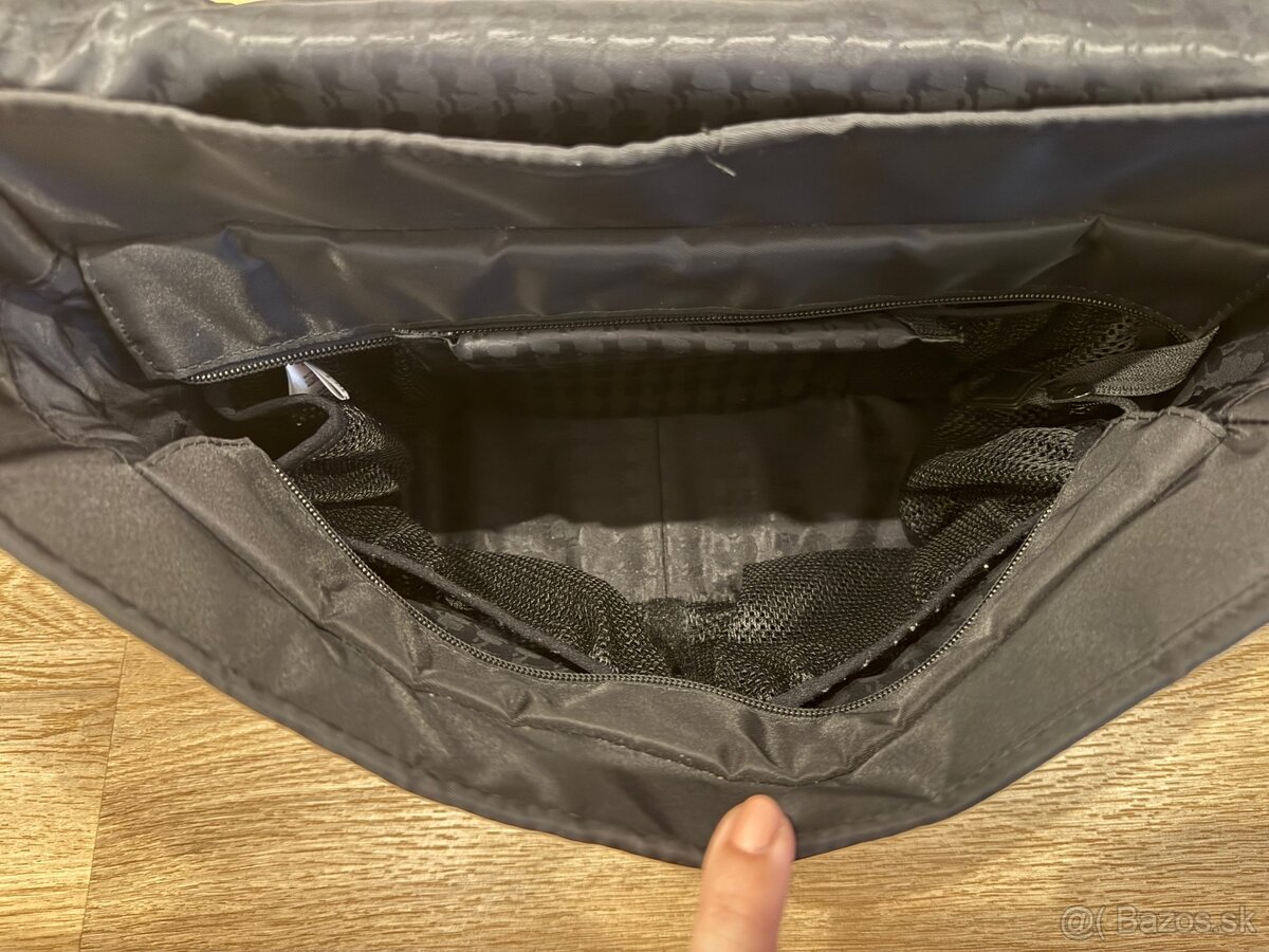 Karl Lagerfeld prevalovacia taska - 5