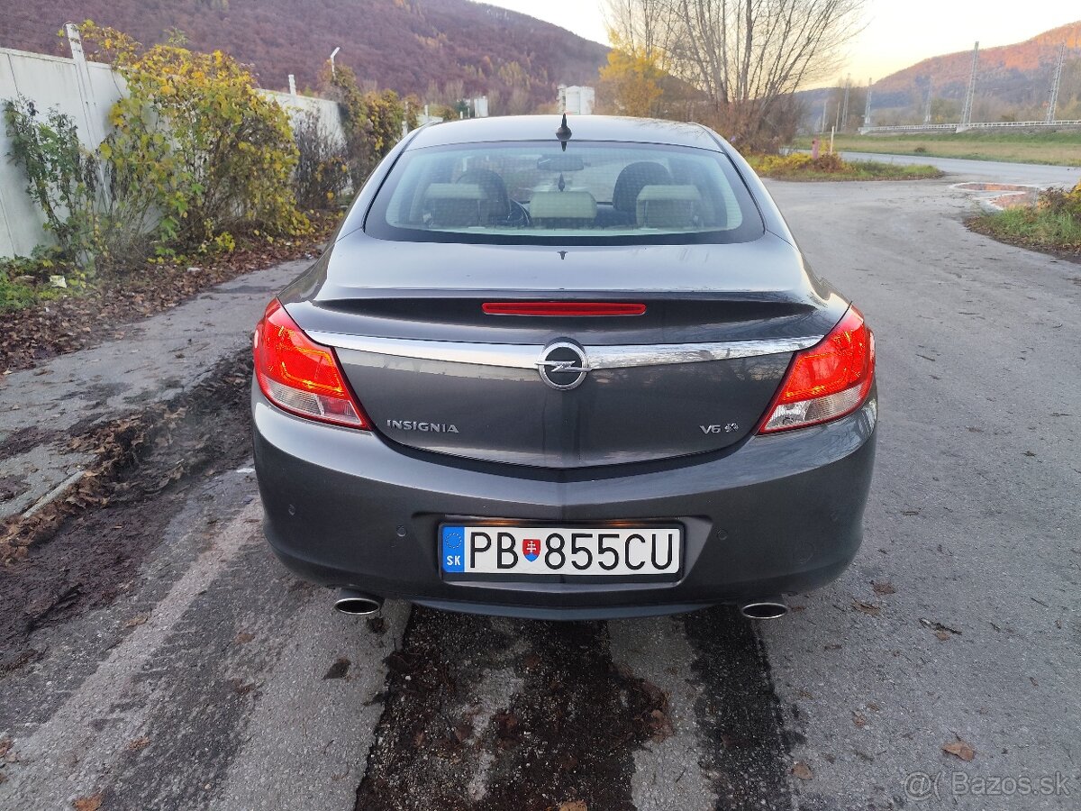 Opel Insignia 4x4 - 5