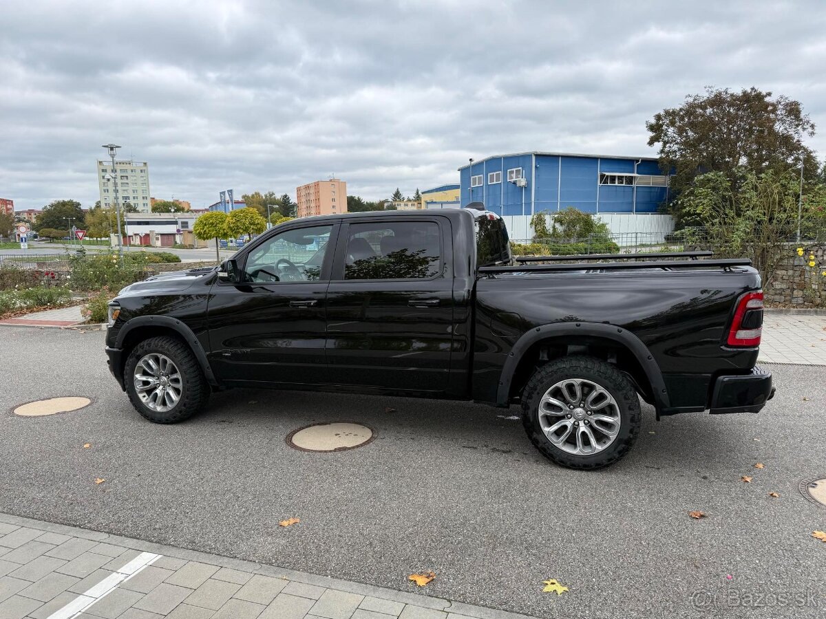 Dodge Ram 1500 šport 4x4 - 5