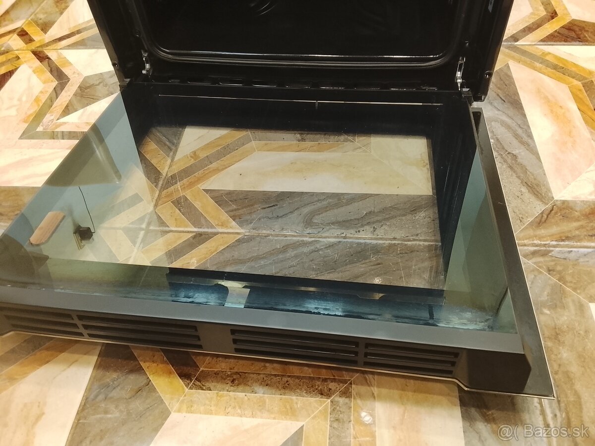 Stavaná mikrovlnná rúra Hoover - 5