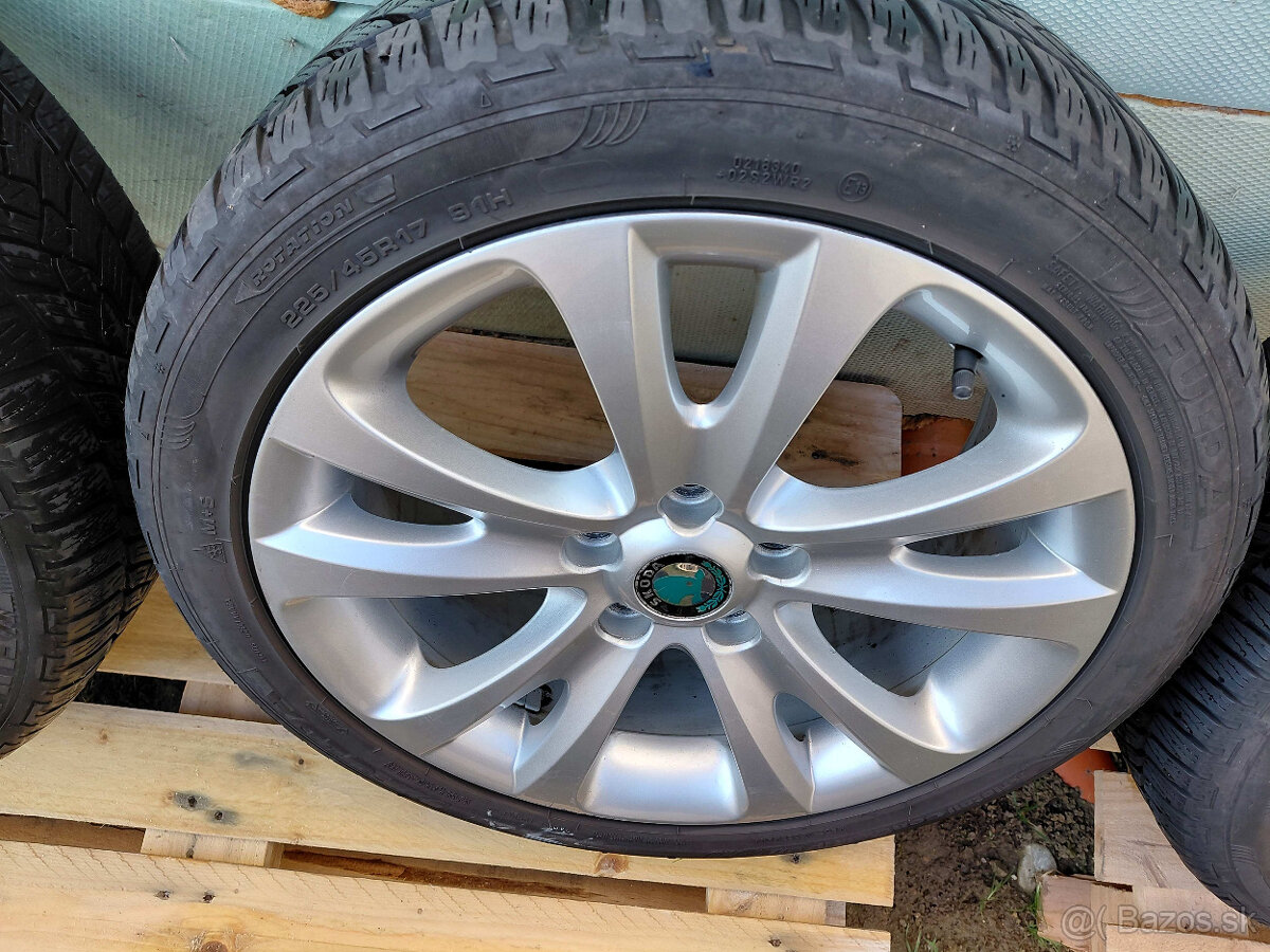 17" Skoda Superb Trifid - 225/45R17 - 5
