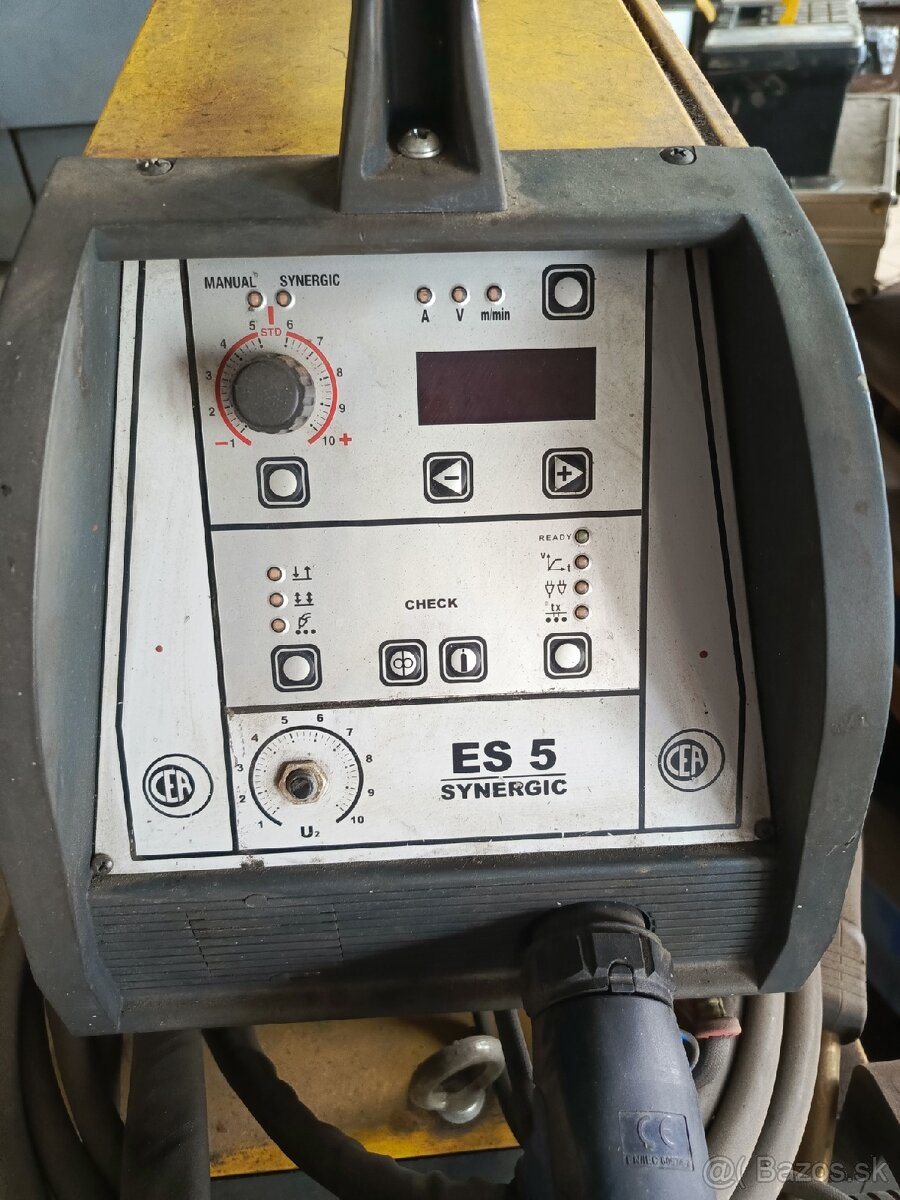 Zvárací poloautomat CEA Maxi 4005 Synergic - 5