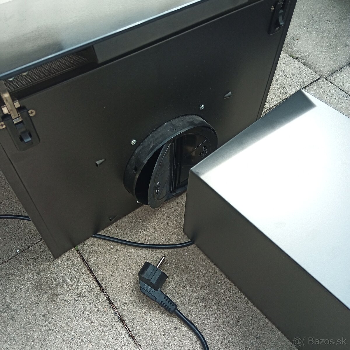 Závesný odsávač pár Whirlpool - AKR 037 G BL 650 m³/h novy - 5