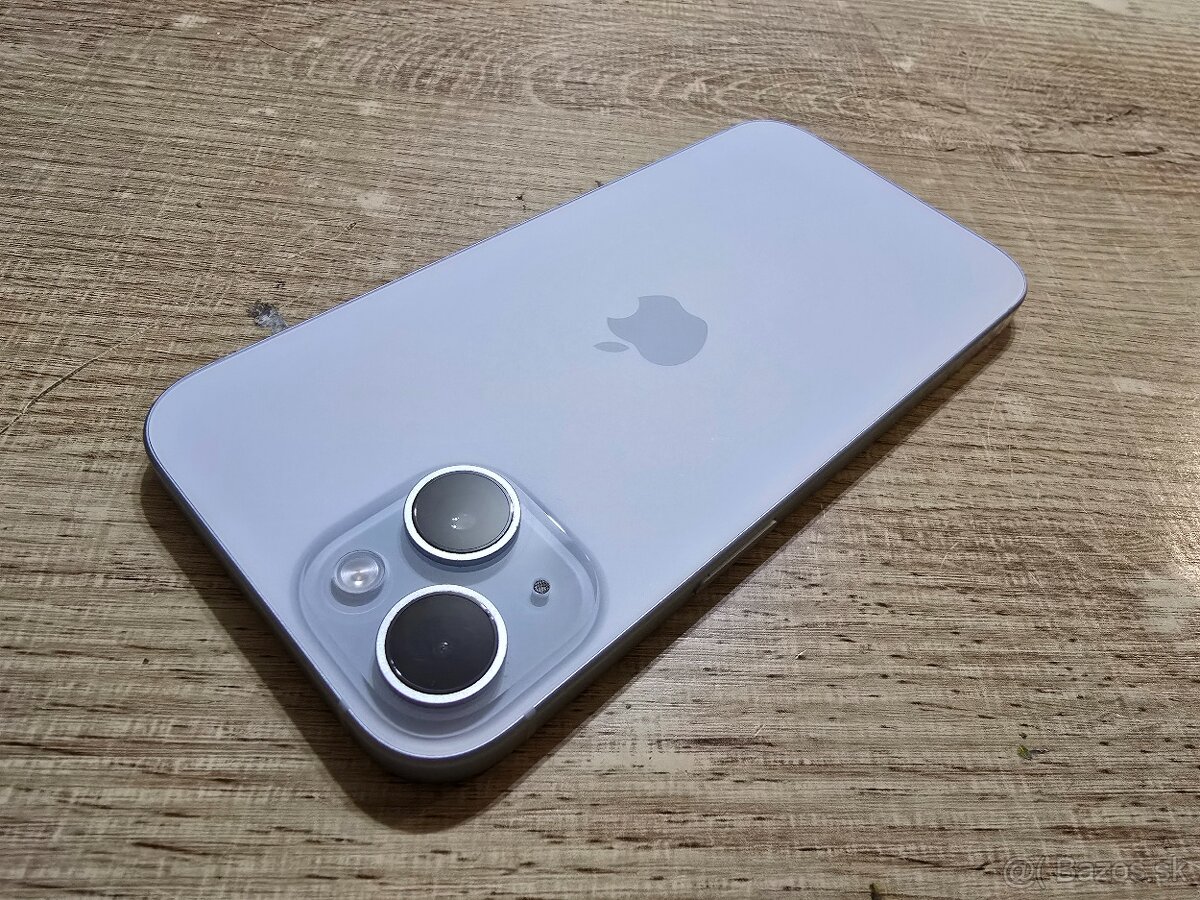 Iphone 15 128gb v super stave ma len jemne znamky pouzivania - 5