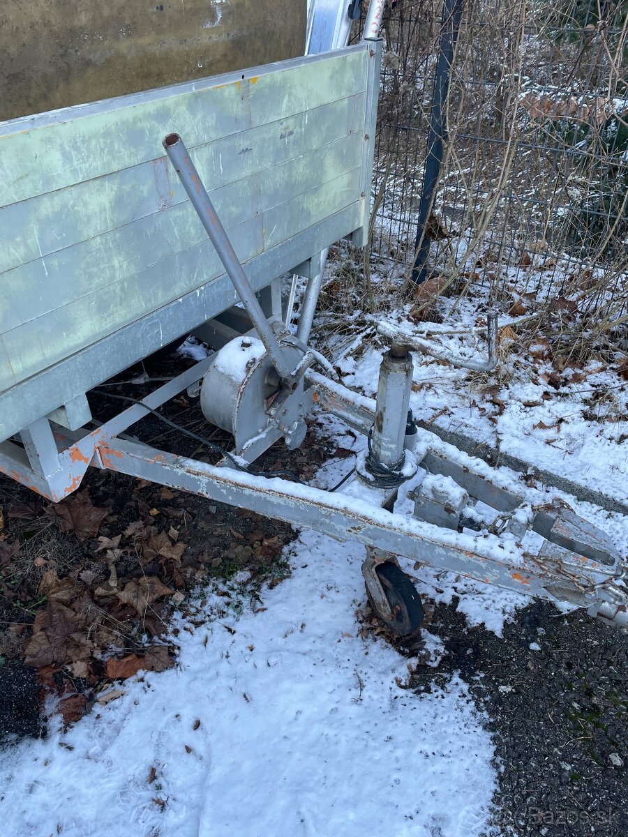 Vyklapacia vlecka - 5