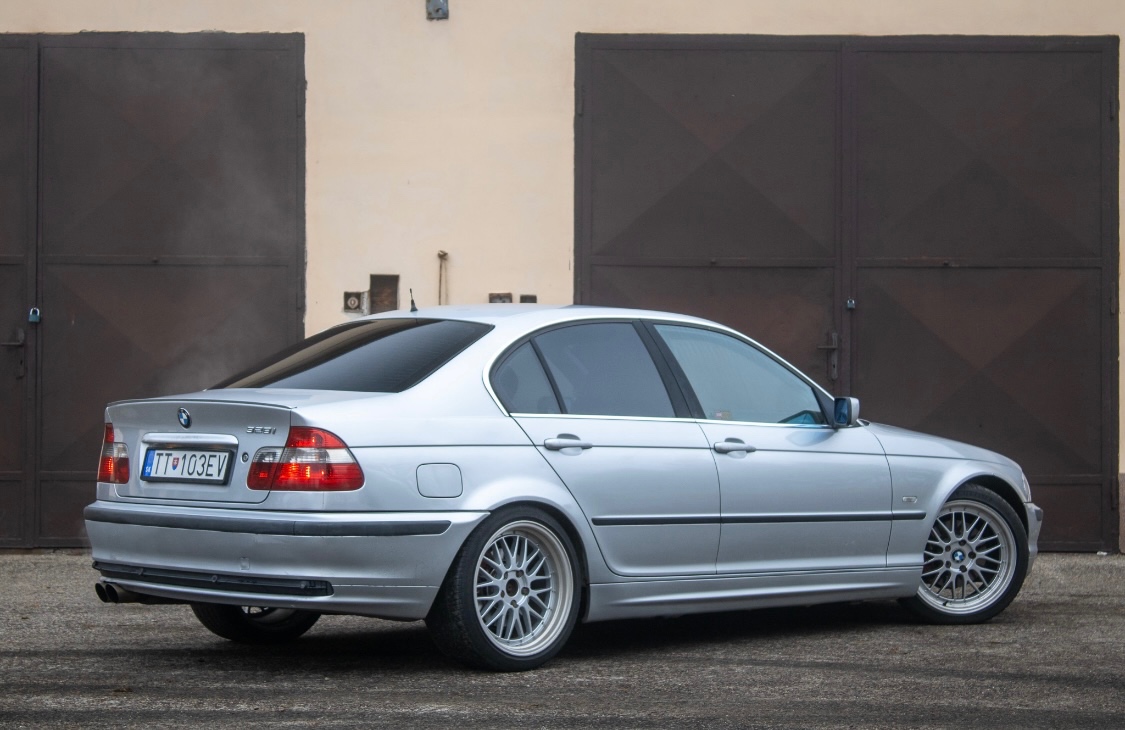 BMW 328i E46 2.8i 142 kW - 5