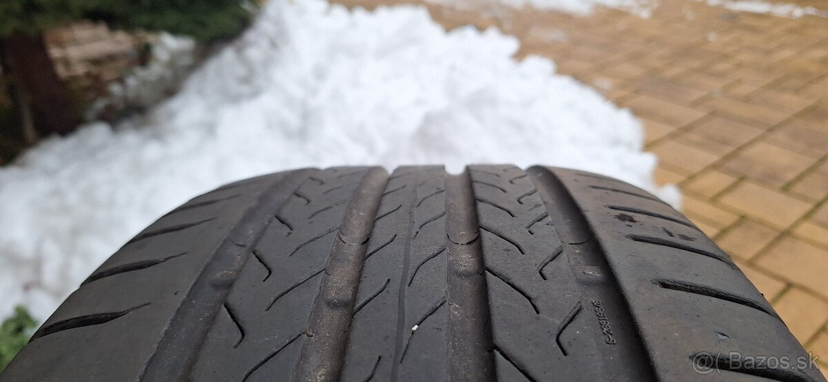 letné pneu 235/50/R20 continental EcoContact 6Q - 5