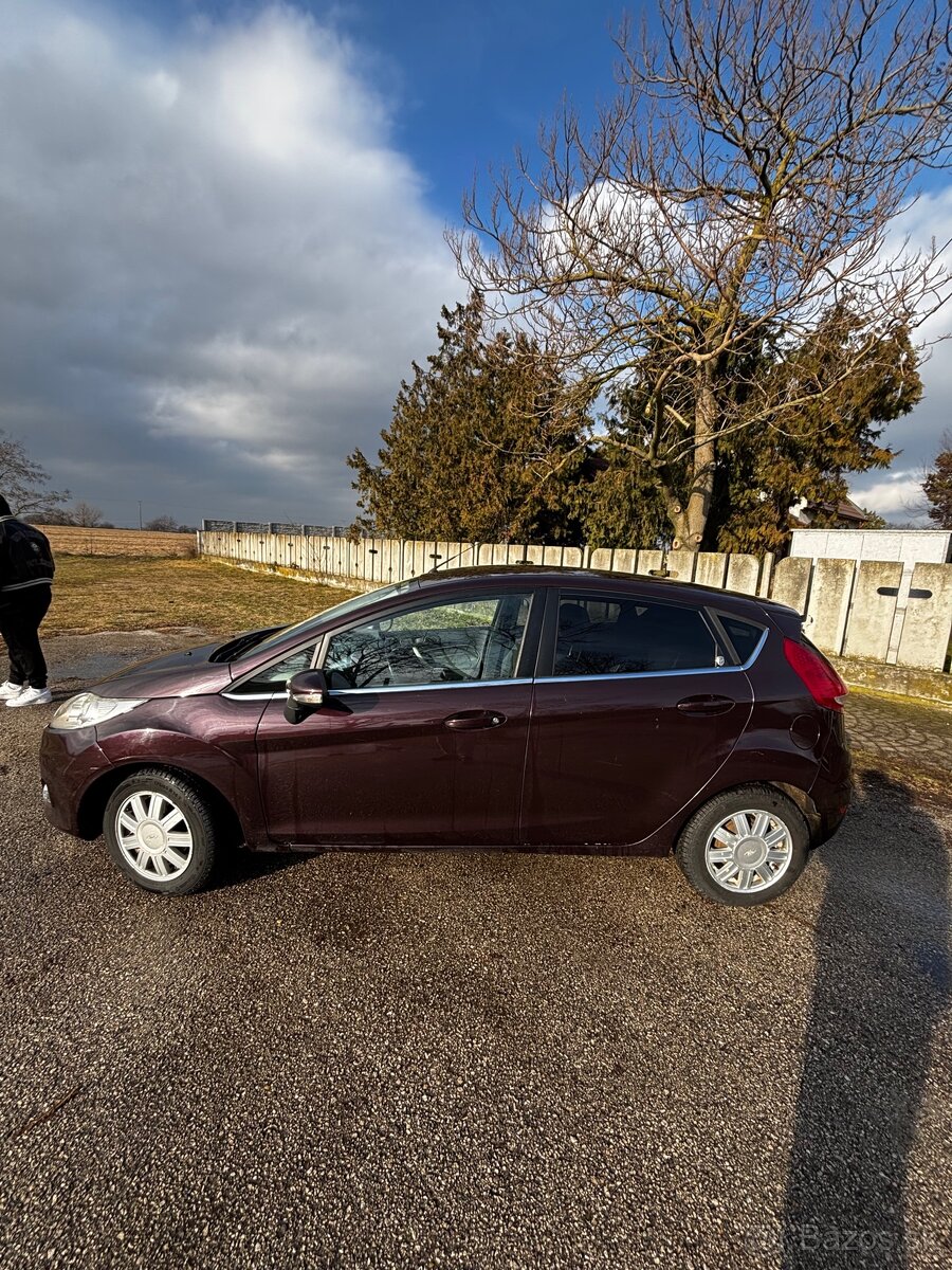 Ford fiesta ghia 1.4dcti - 5