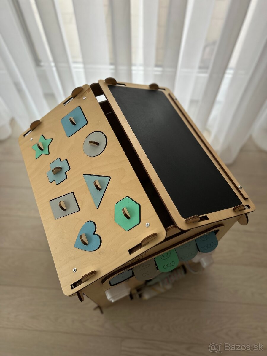 Activity board BusyKids domček pre chlapcov - 5