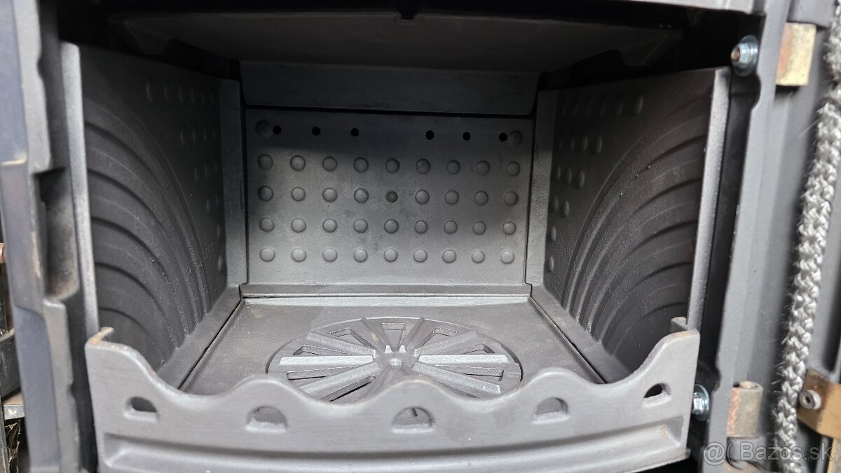 Liatinové kachle Jotul F 220 modročierný smalt - 5