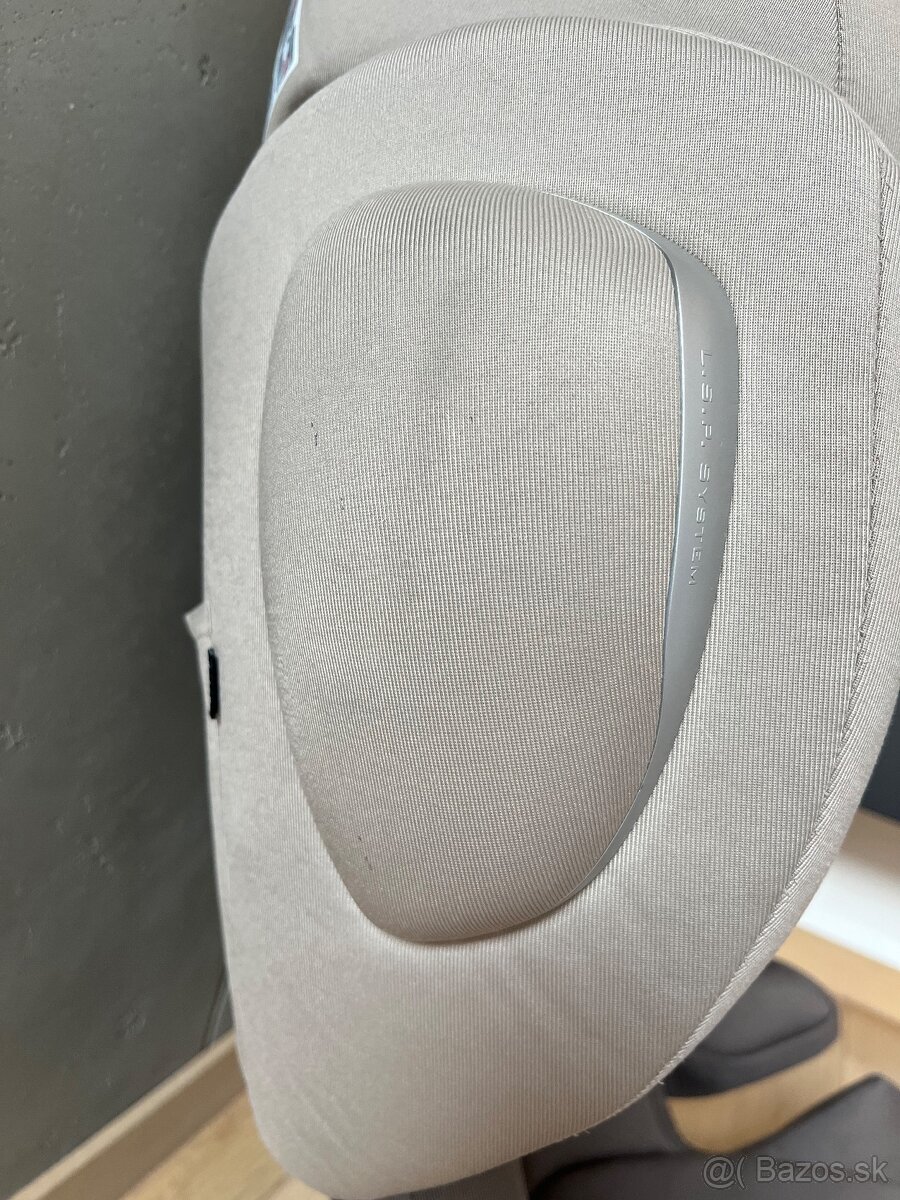 Detska autosedačka zn. Cybex Solution Q2 Fix Platinum - 5