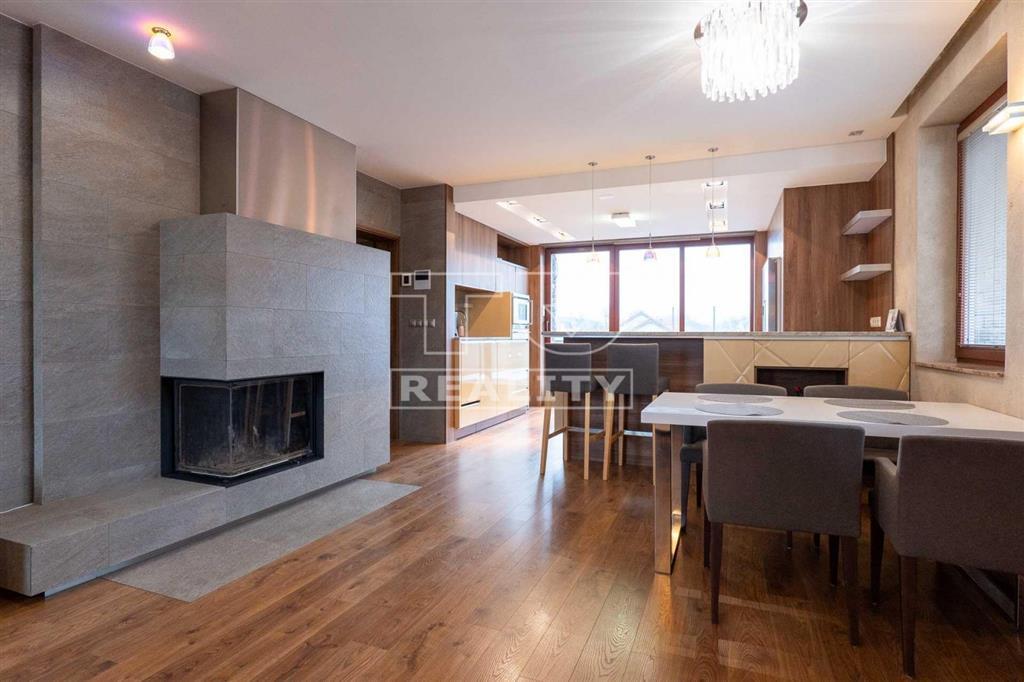 4 izbový byt v centre mesta Brezno, 120m2 + 30m2 terasy,... - 5